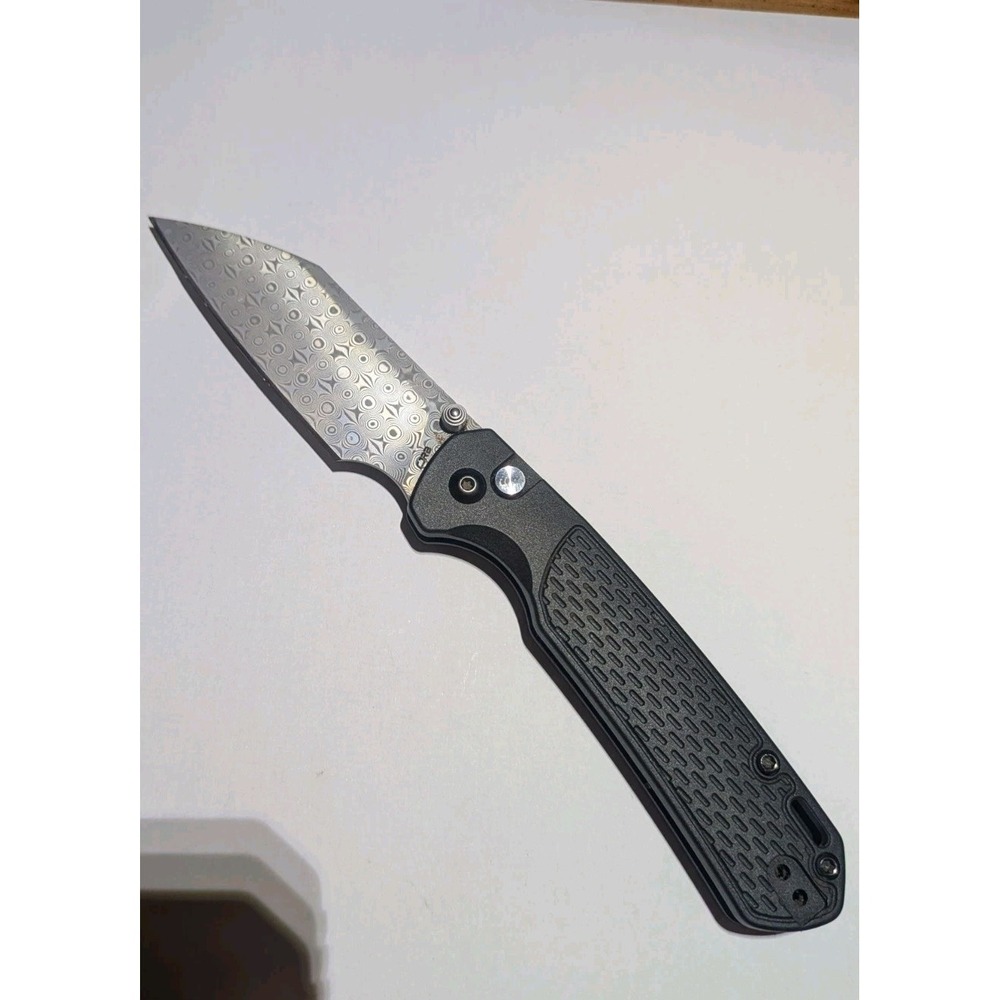 CJRB Damascus Pyrite Light Knife AR-RPM9 Steel Blade Black FRN Handle - J1945